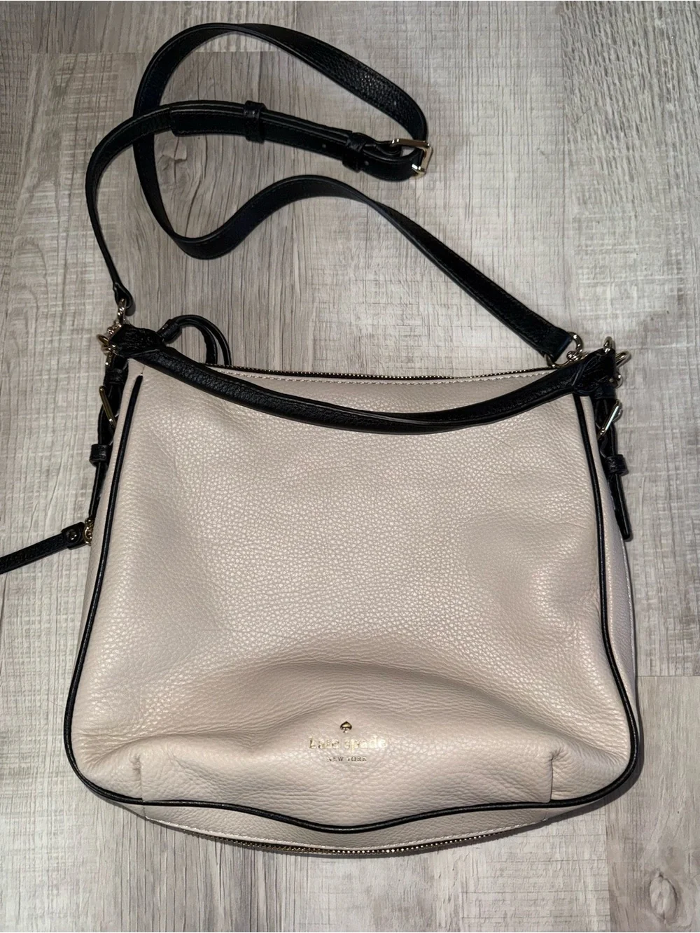 kate spade Two-Tone Pebbled Leather Shoulder Bag in Ivory and Black